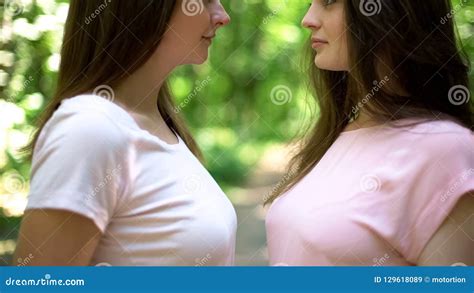 amatuer lesbians having sex|'real.